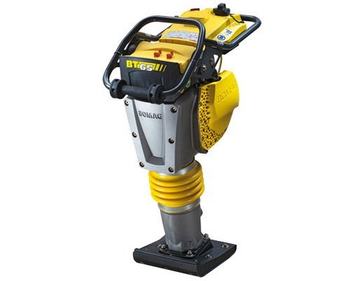 Pilonneuse Bomag BT65